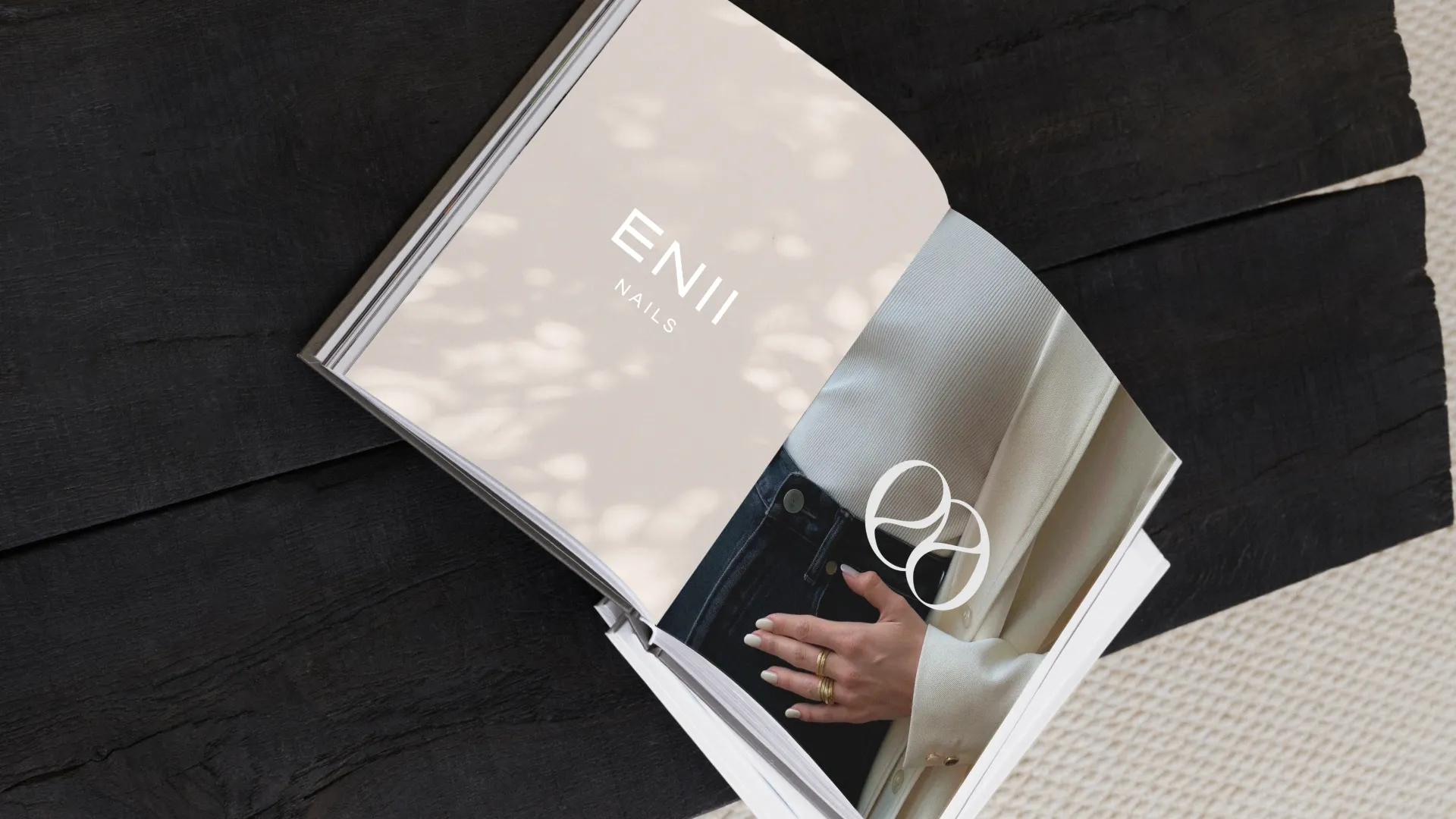 heels-make-deals-enii-visual-identity-14