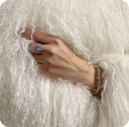 heels-make-deals-fine-furs-brand-pillars-1